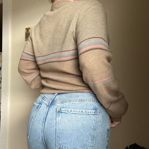 Vintage brown v neck sweater - Picture 6 of 6